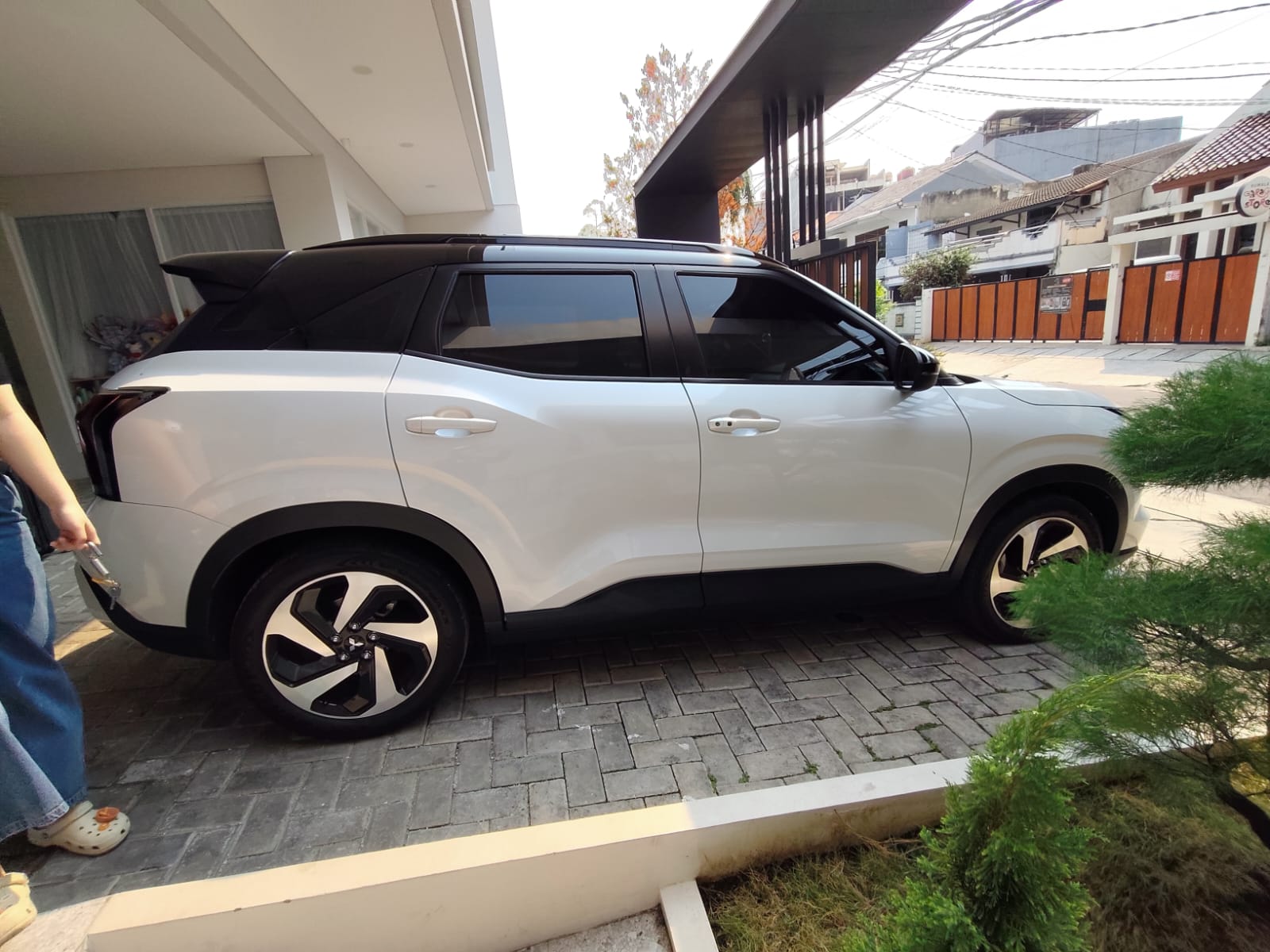Jasa Kirim Unit Mobil Makassar Terpercaya
