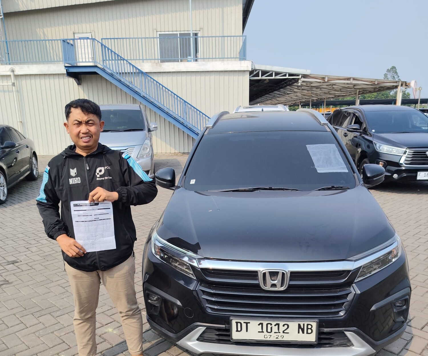 Jasa Pengiriman Mobil Surabaya Makassar