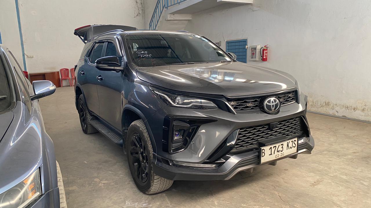 Jasa Kirim Kendaraan Fortuner Tujuan Manado